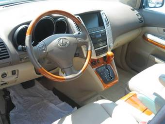 2005 Lexus RX330 Pictures