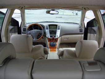 2005 Lexus RX330 Photos