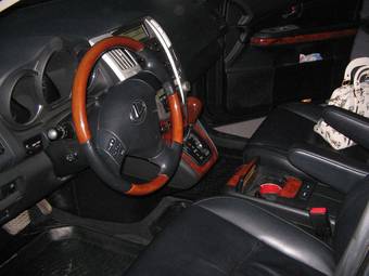 2005 Lexus RX330 Photos