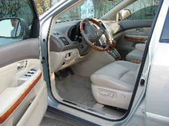 2005 Lexus RX330 Photos