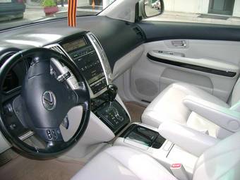 2005 Lexus RX330 Photos