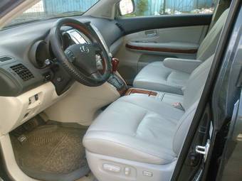 2005 Lexus RX330 Pictures