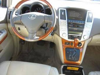 2006 Lexus RX330 Images