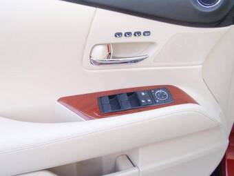 2010 Lexus RX350 Pictures