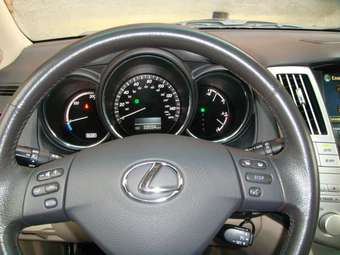 2005 Lexus RX400H Pictures