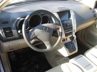 2005 Lexus RX400H Pics