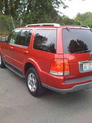 2005 Lincoln Aviator Photos