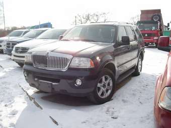 2005 Lincoln Aviator Photos