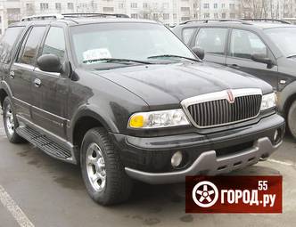 2000 Lincoln Navigator Photos