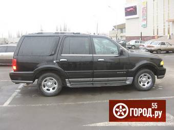 2000 Lincoln Navigator Photos