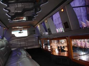 2000 Lincoln Navigator Photos