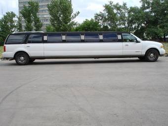 2000 Lincoln Navigator Photos