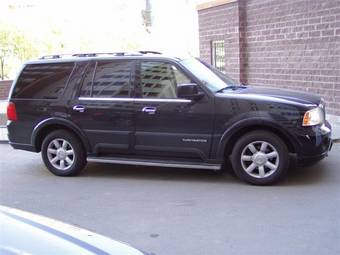 2003 Lincoln Navigator Images