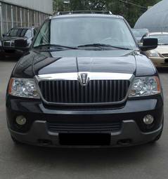 2004 Lincoln Navigator Pictures