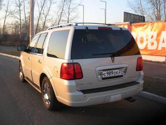 2005 Lincoln Navigator Images