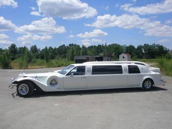 1990 Lincoln Town Car Images