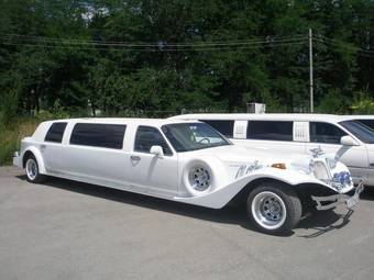 1990 Lincoln Town Car Pictures