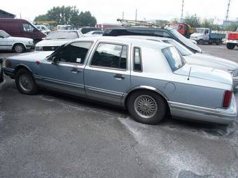 1991 Lincoln Town Car