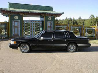 1991 Lincoln Town Car