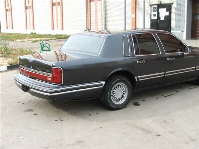 1992 Lincoln Town Car