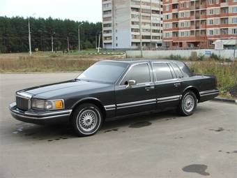 1992 Lincoln Town Car