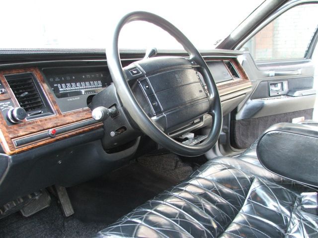 1992 Lincoln Town Car