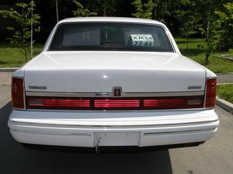 1993 Lincoln Town Car Pictures