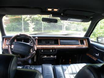 1993 Lincoln Town Car Images