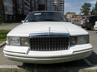 1993 Lincoln Town Car Wallpapers