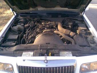 1997 Lincoln Town Car Photos