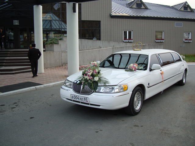 2001 Lincoln Town Car