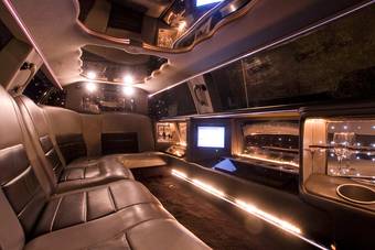 2001 Lincoln Town Car Pictures