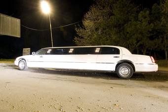 2001 Lincoln Town Car Photos
