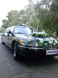 2003 Lincoln Town Car Photos