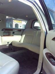 2003 Lincoln Town Car Photos