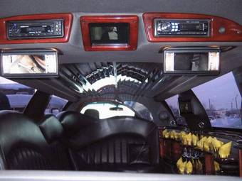 2006 Lincoln Town Car Pictures
