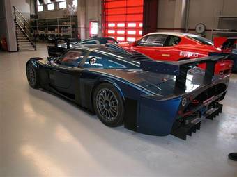 2009 Maserati MC12 Pictures