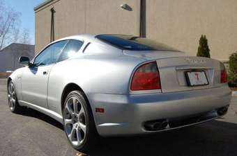 2004 Maserati Quattroporte Pictures