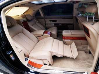 2004 Maybach 62 Photos