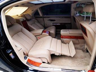 2004 Maybach 62 Images