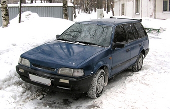 Mazda 323