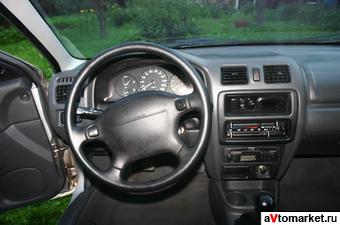 1997 Mazda 323 Photos