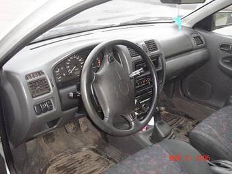 1998 Mazda 323