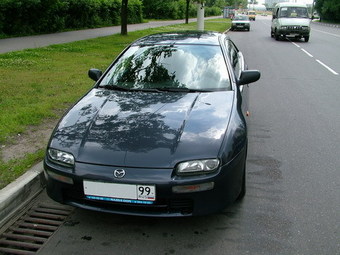 1998 Mazda 323 Photos