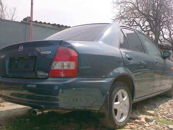 1999 Mazda 323 Pictures