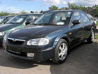 2000 Mazda 323