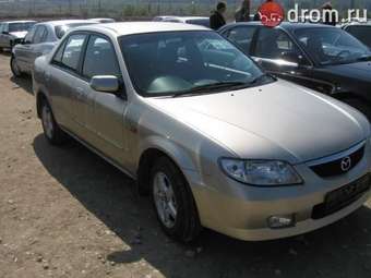 2002 Mazda 323 Photos