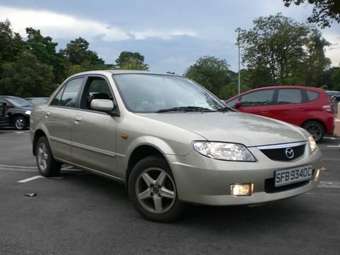 2002 Mazda 323 Photos