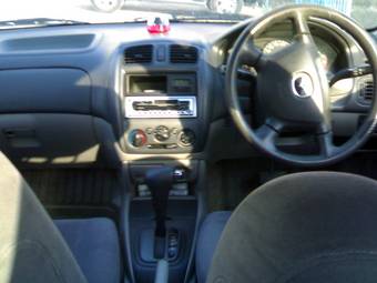 2002 Mazda 323 Photos