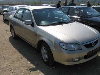 2003 Mazda 323 Photos